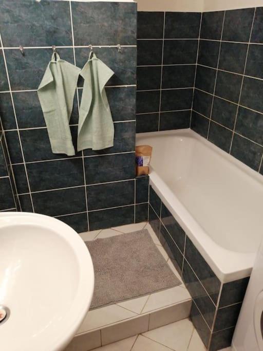 2 Bedrooms Close Vysehrad - Congress Centrum Praha Eksteriør bilde